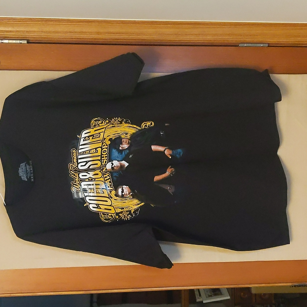 World Famous Gold & Silver Pawn Shop New Without Tags Size Triple Extra Large